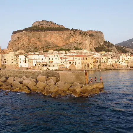 Ravishing In With Private Swimming Pool Villa Realmonte