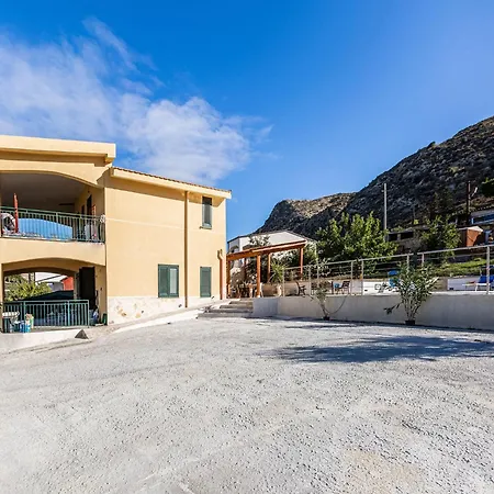 Villa Ravishing In With Private Swimming Pool *