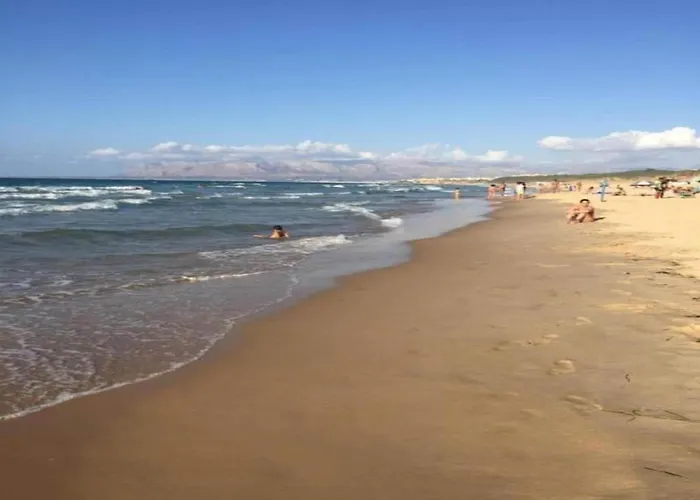 Ravishing In With Private Swimming Pool Вилла Реальмонте