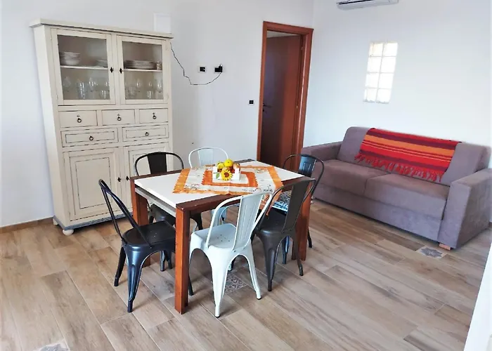 Ravishing In With Private Swimming Pool *